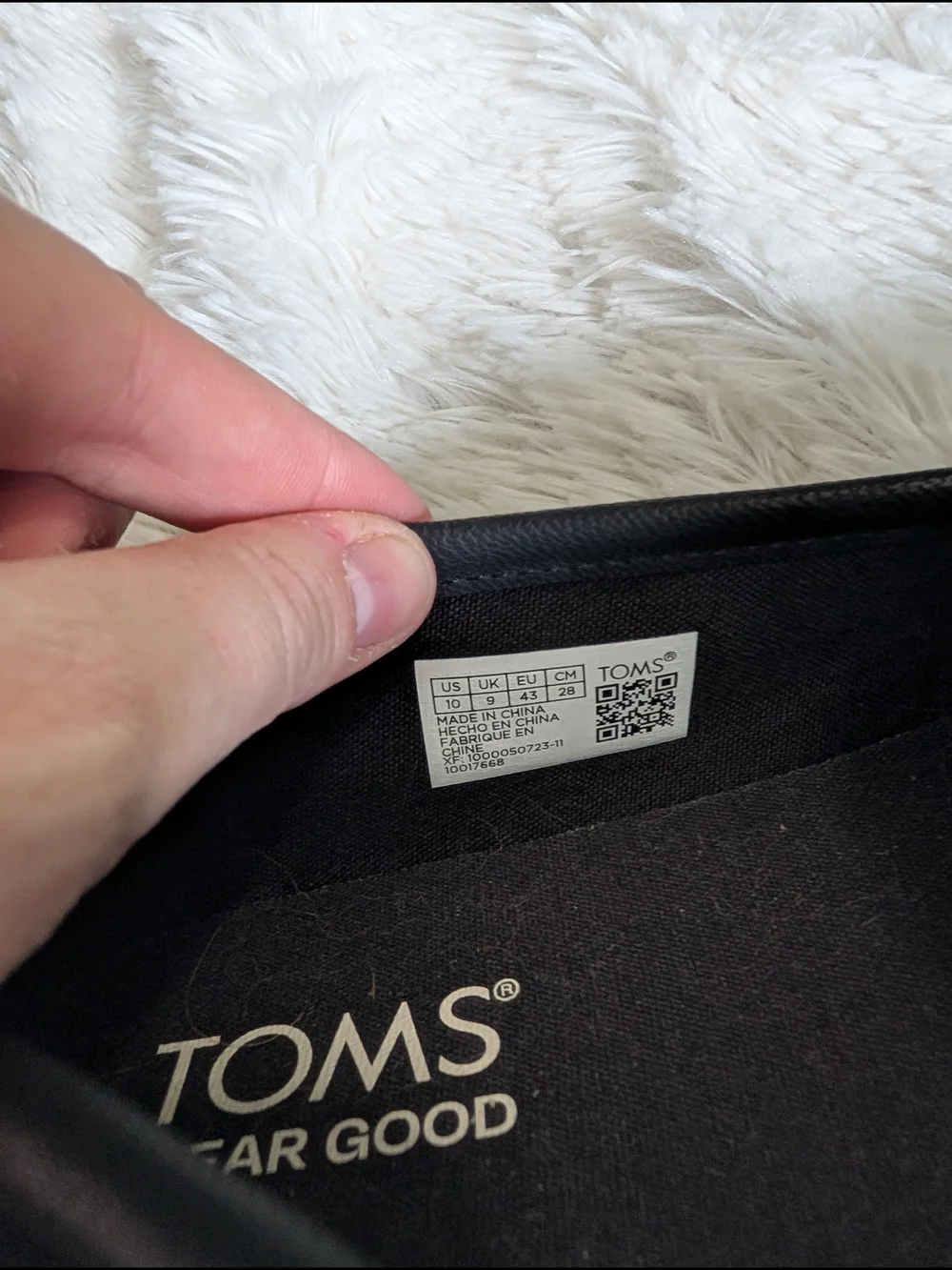 Toms men black